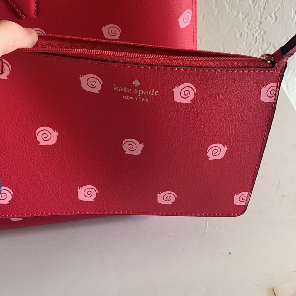 Authentic Kate Spade large reversible tote - Picture 9 of 12